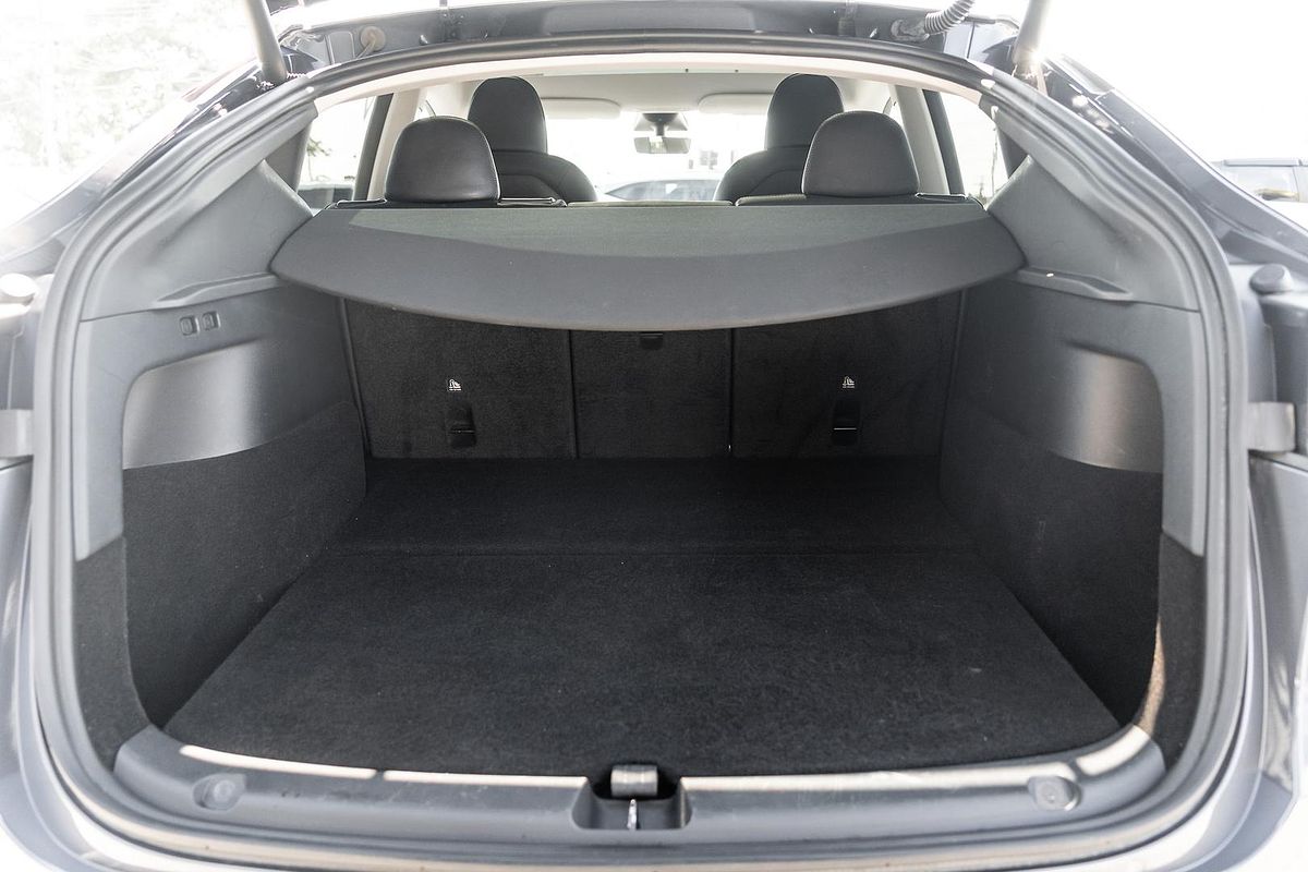 2023 Tesla Model Y Rear-Wheel Drive
