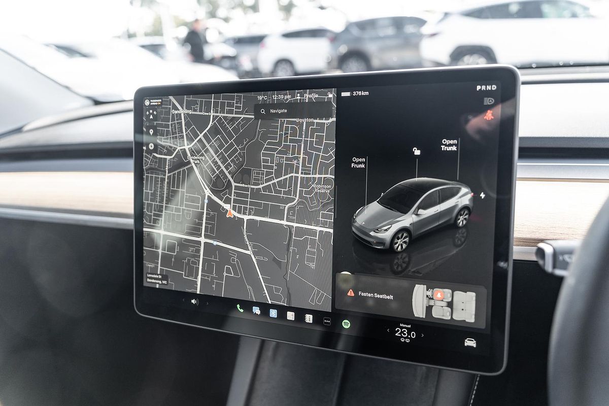 2023 Tesla Model Y Rear-Wheel Drive