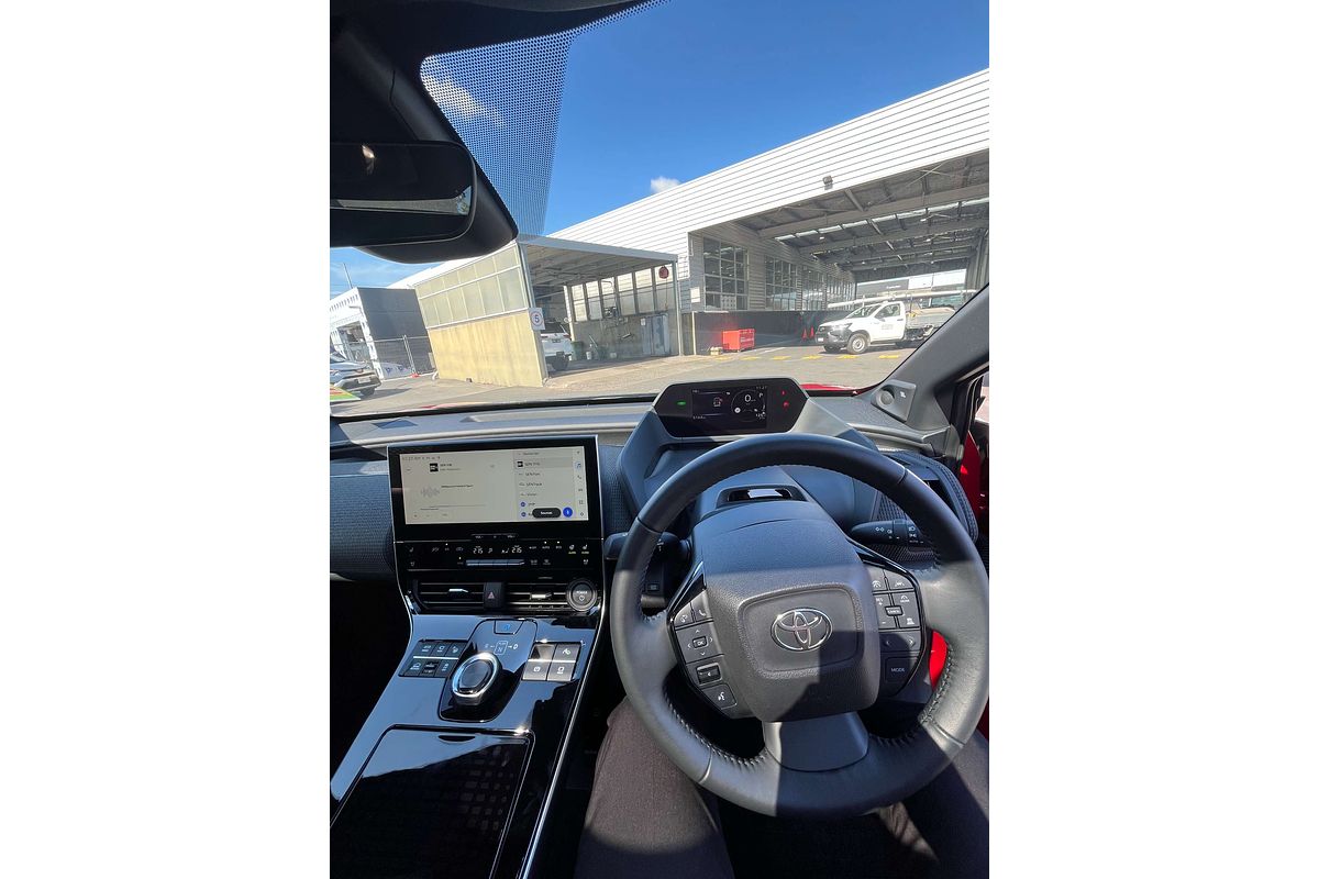 2023 Toyota bZ4X YEAM15R