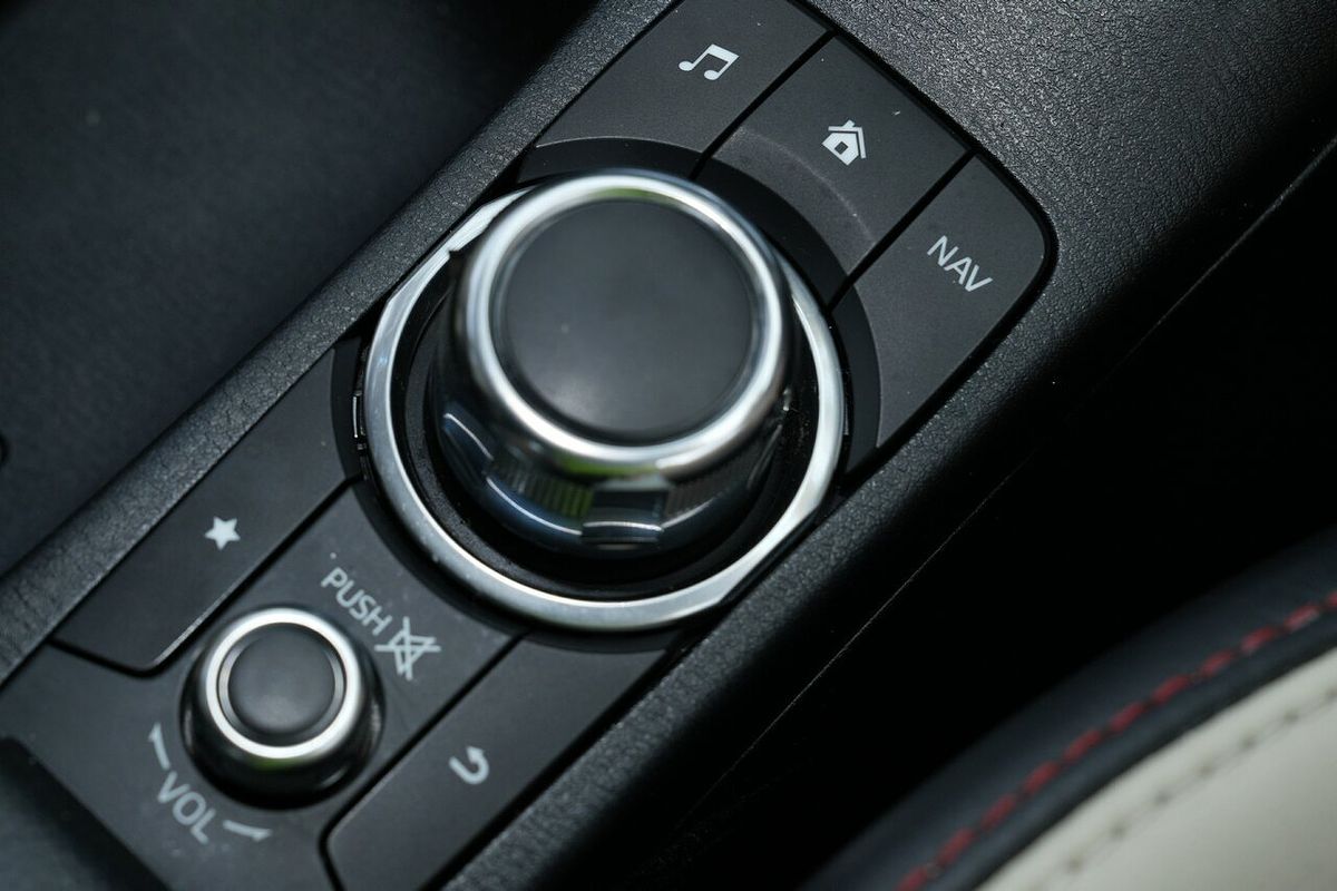 2016 Mazda 2 Genki DJ Series