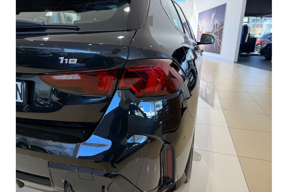 2024 BMW 1 Series 118 M Sport F70
