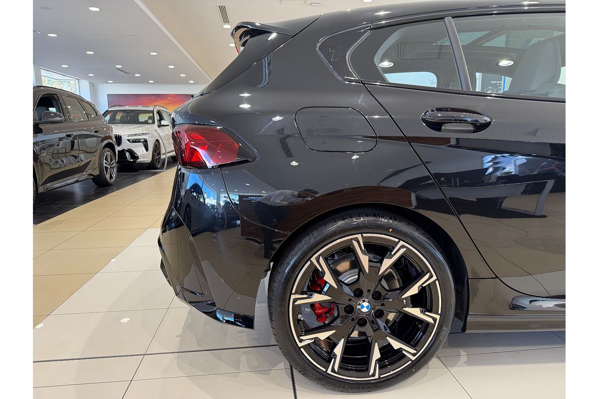 2024 BMW 1 Series 118 M Sport F70