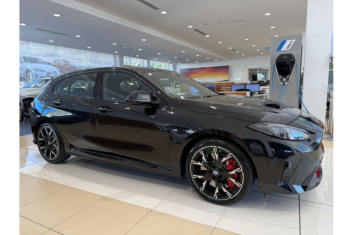 2024 BMW 1 Series 118 M Sport F70