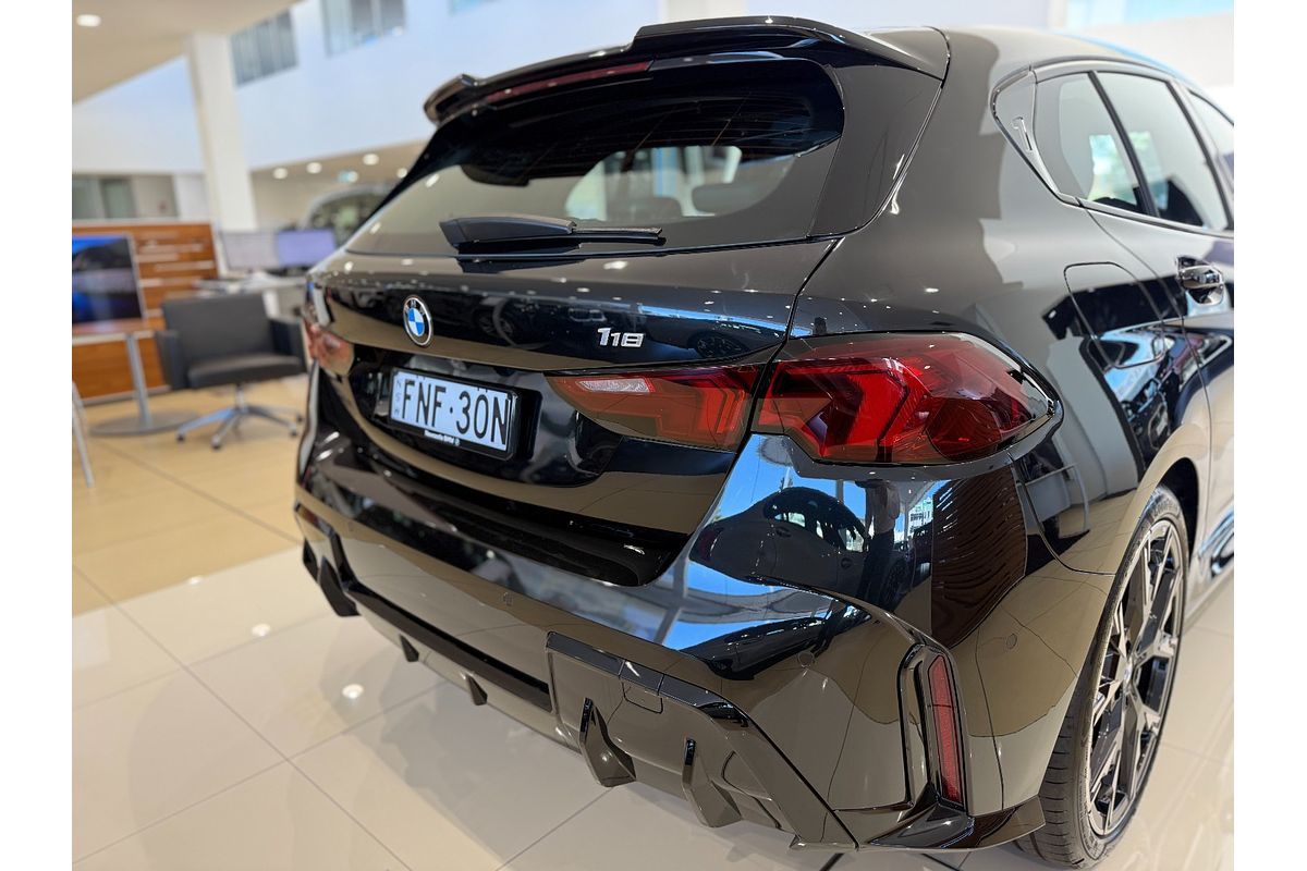 2024 BMW 1 Series 118 M Sport F70