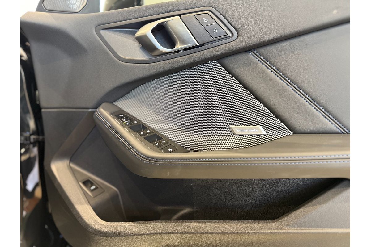 2024 BMW 1 Series 118 M Sport F70