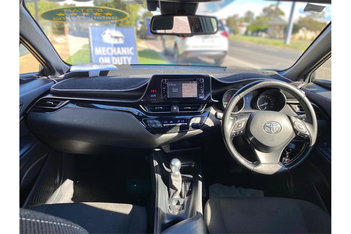 2018 Toyota C-HR NGX10R