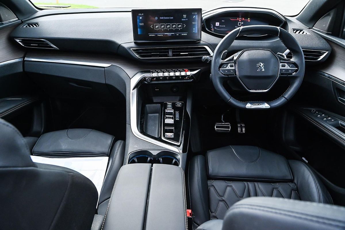 2023 Peugeot 3008 GT Sport P84