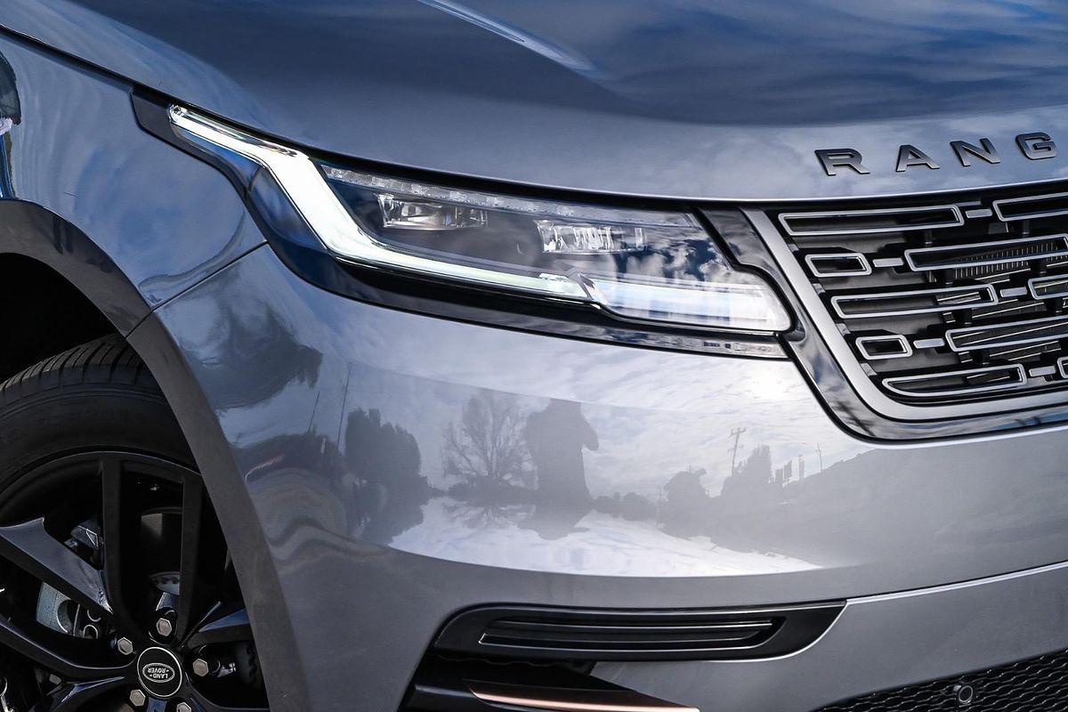 2023 Land Rover Range Rover Velar P250 Dynamic SE L560