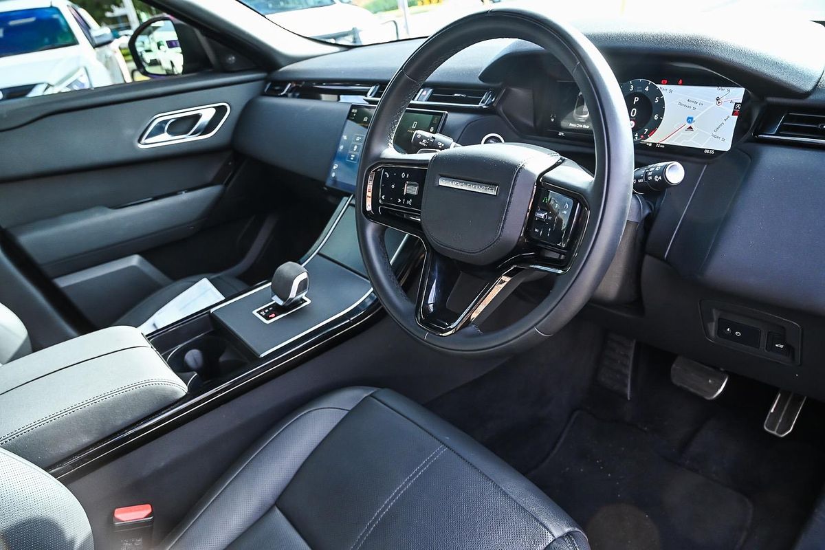 2023 Land Rover Range Rover Velar P250 Dynamic SE L560