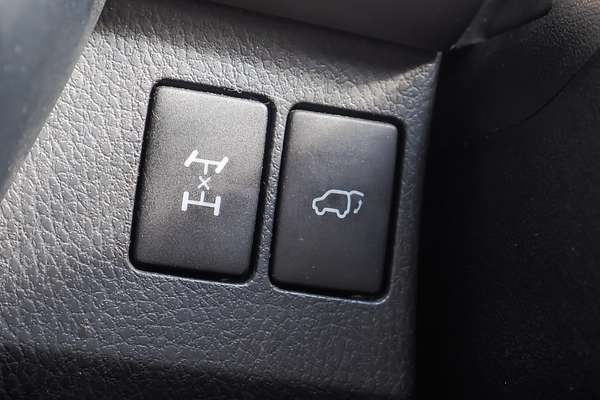2015 Toyota RAV4 Cruiser ASA44R