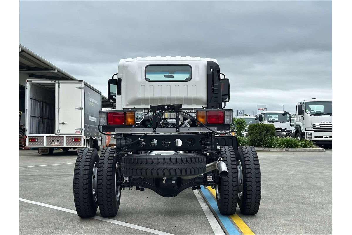 2025 Isuzu NPS 75/45-155 AMT 4x4 Cab Chassis NO ADBLUE OR DPD  4X4