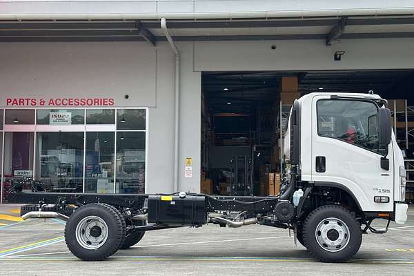 2025 Isuzu NPS 75/45-155 AMT 4x4 Cab Chassis NO ADBLUE OR DPD  4X4