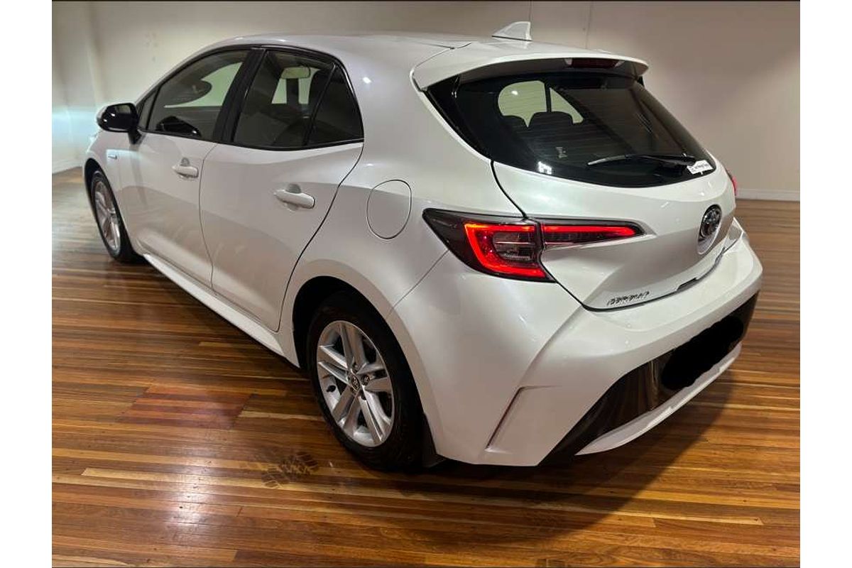 2021 Toyota Corolla Ascent Sport MZEA12R