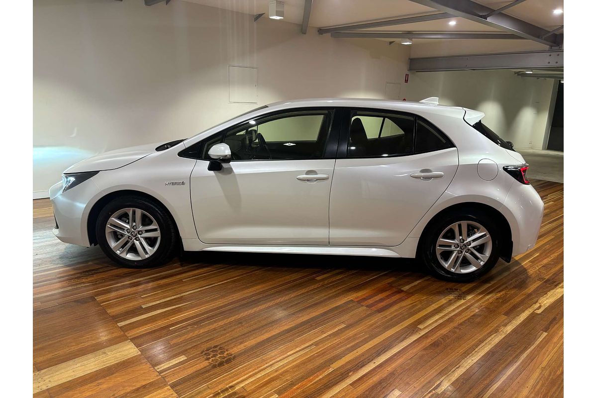 2021 Toyota Corolla Ascent Sport MZEA12R
