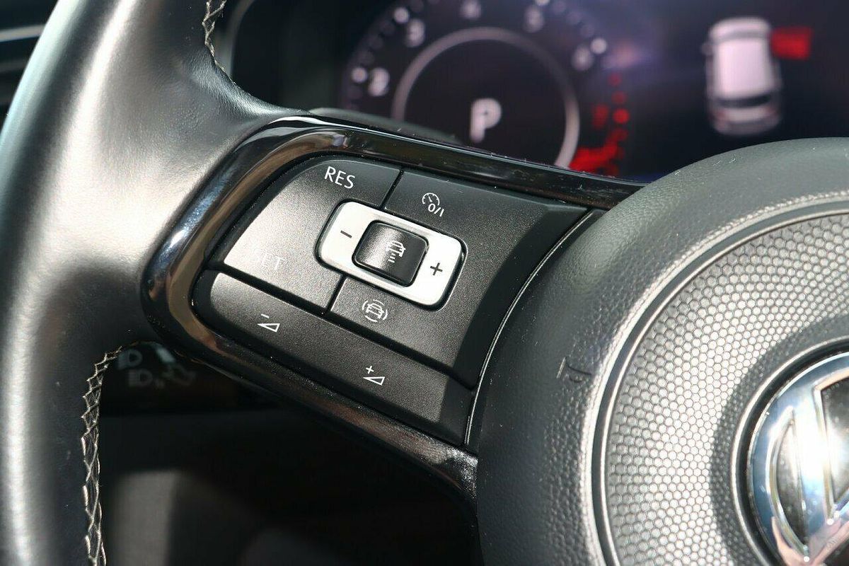2018 Volkswagen Golf R Special Edition 7.5