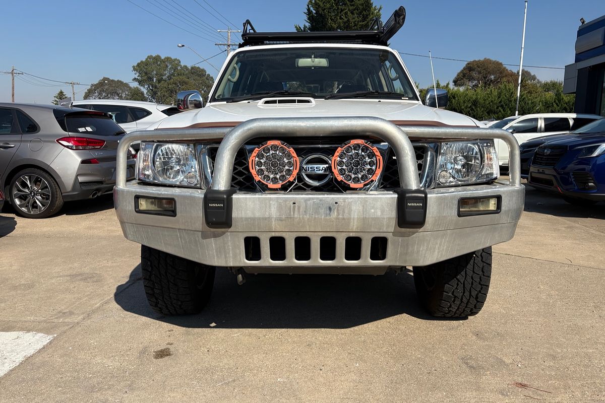 2010 Nissan Patrol ST GU 7