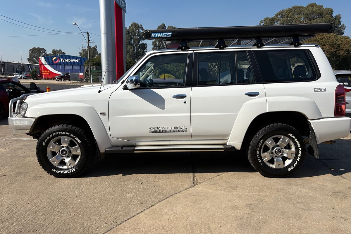 2010 Nissan Patrol ST GU 7