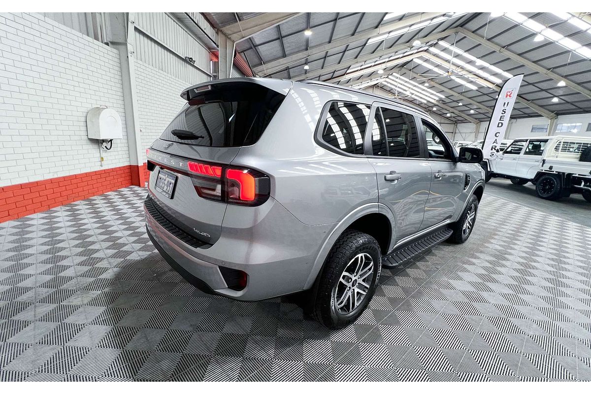 2022 Ford Everest Trend