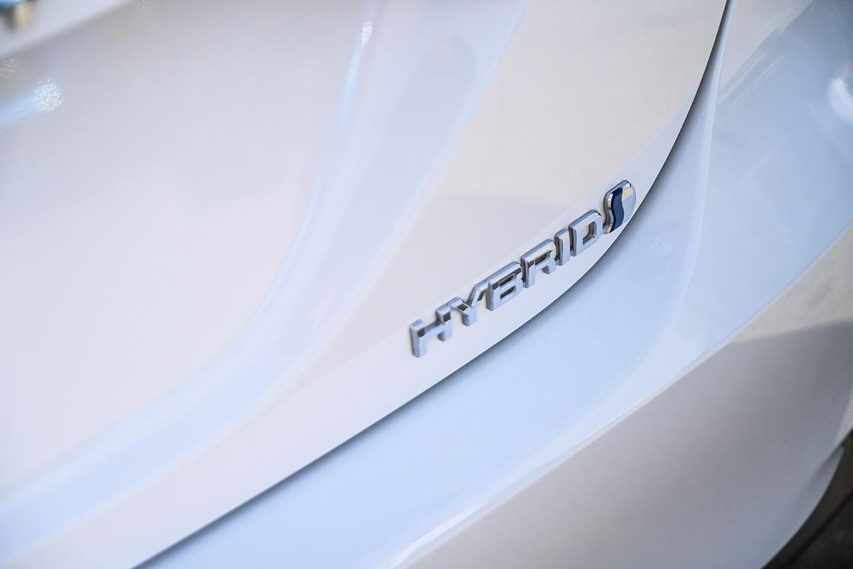 2019 Toyota Camry Ascent AXVH71R