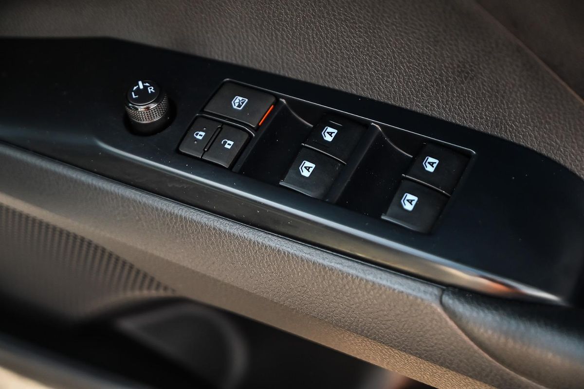 2019 Toyota Camry Ascent AXVH71R