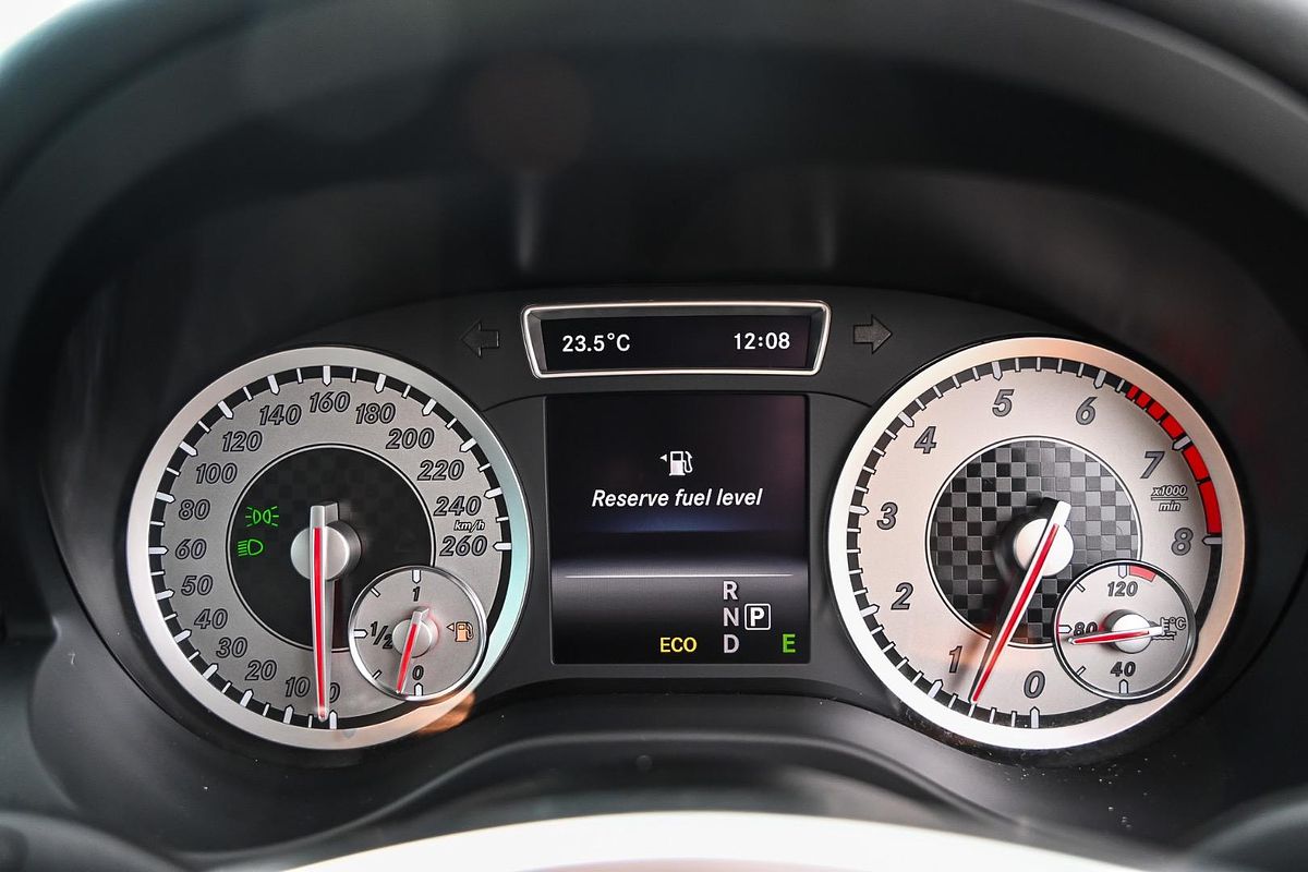 2014 Mercedes-Benz A-Class A200 W176