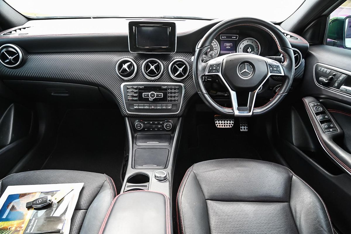 2014 Mercedes-Benz A-Class A200 W176