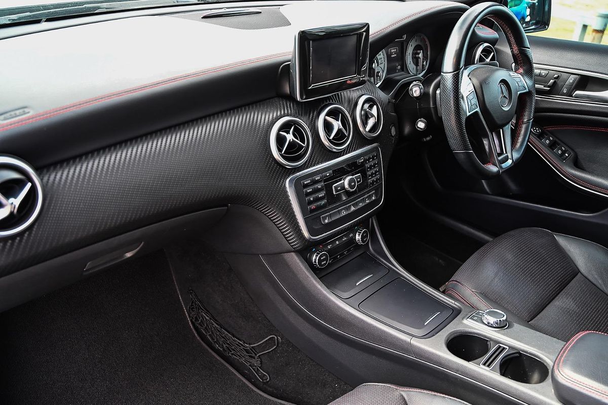 2014 Mercedes-Benz A-Class A200 W176