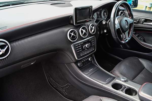2014 Mercedes-Benz A-Class A200 W176