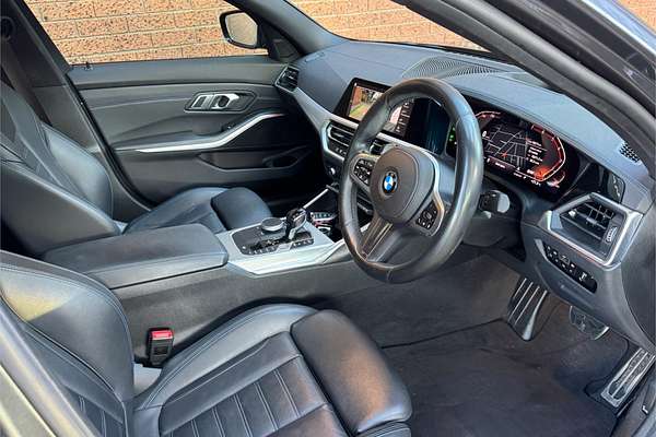 2020 BMW 3 30i M SPORT G20