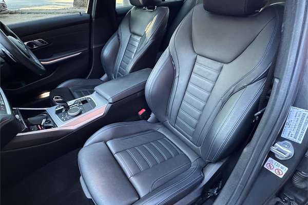 2020 BMW 3 30i M SPORT G20