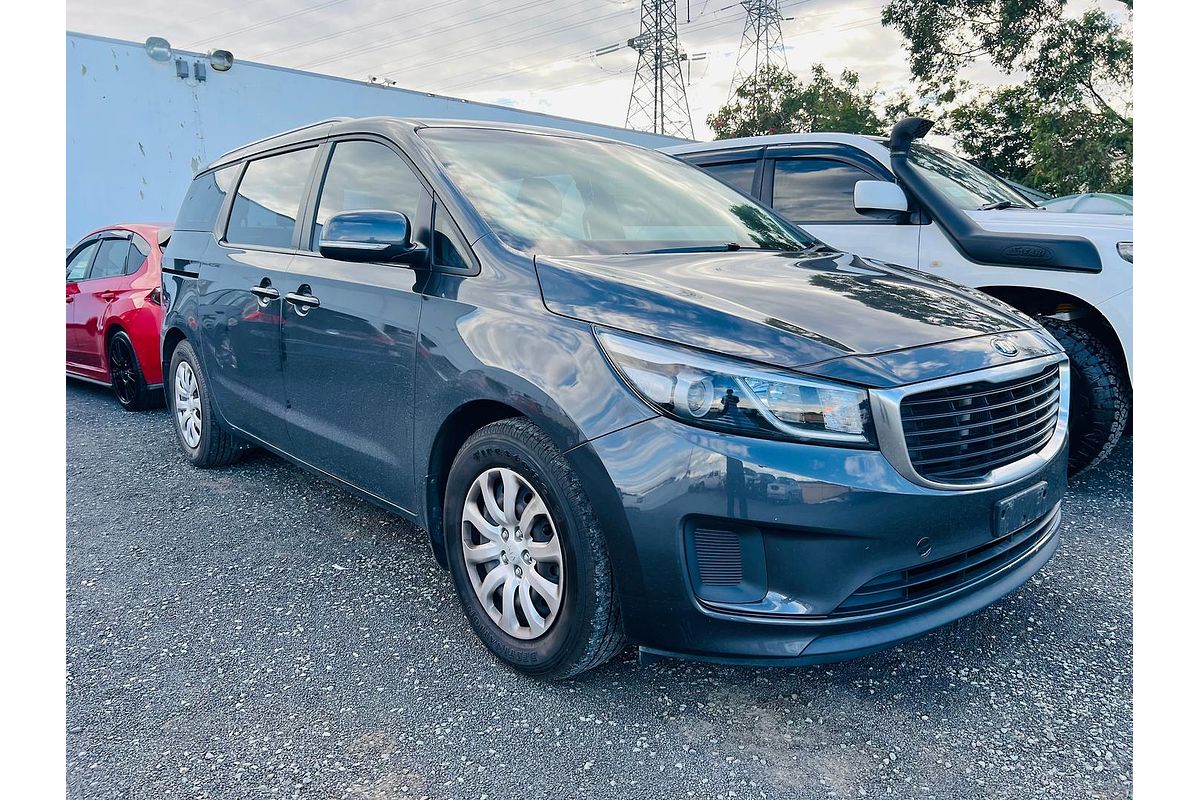 2017 Kia Carnival S YP