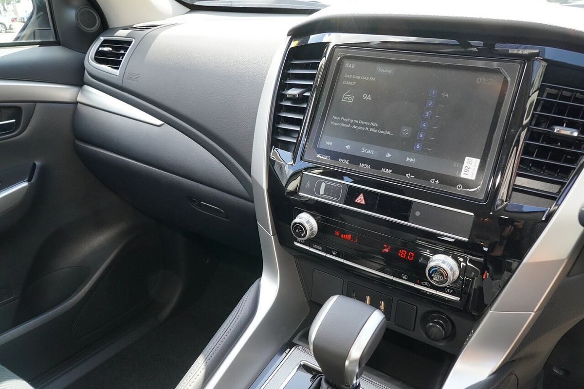 2024 Mitsubishi Pajero Sport GLX QG