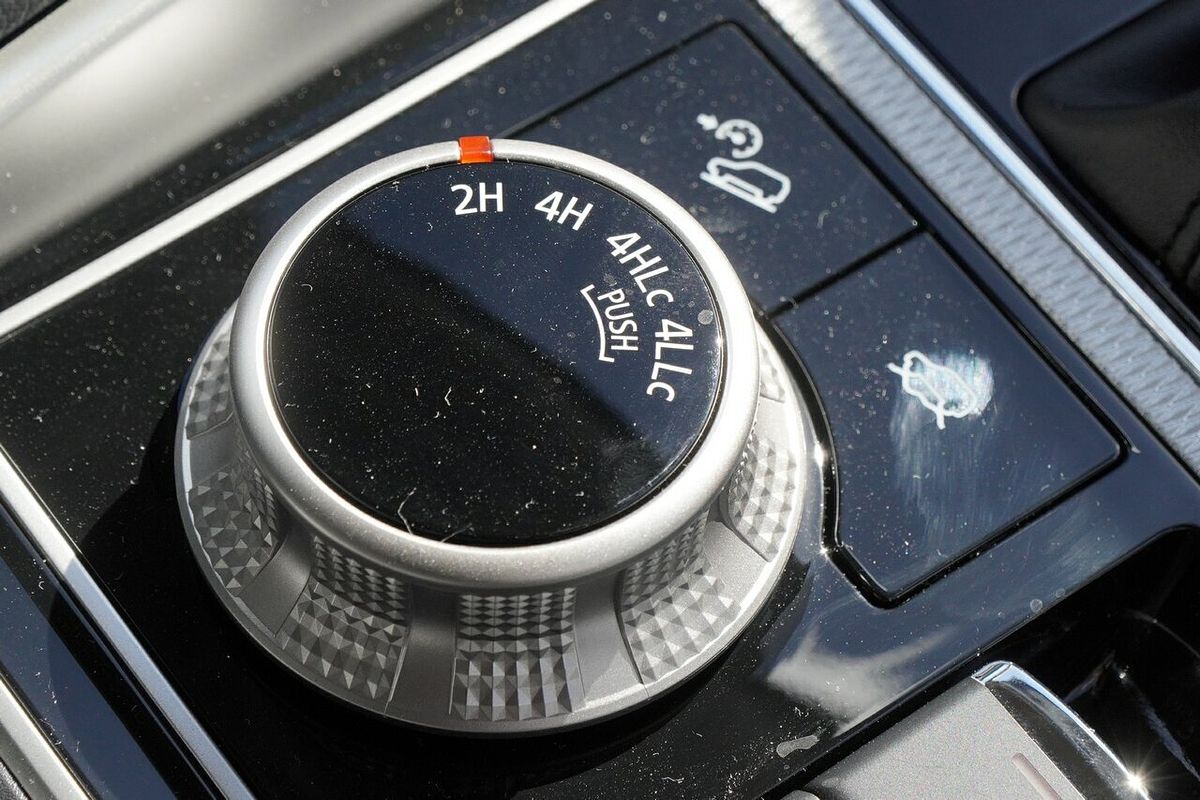 2024 Mitsubishi Pajero Sport GLX QG