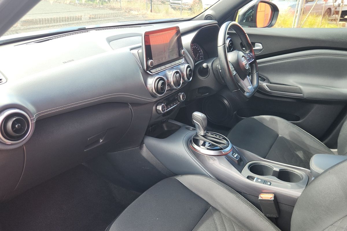 2021 Nissan JUKE ST-L F16