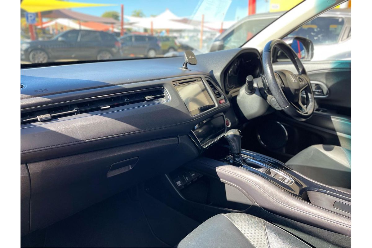 2016 Honda HR-V VTi-L