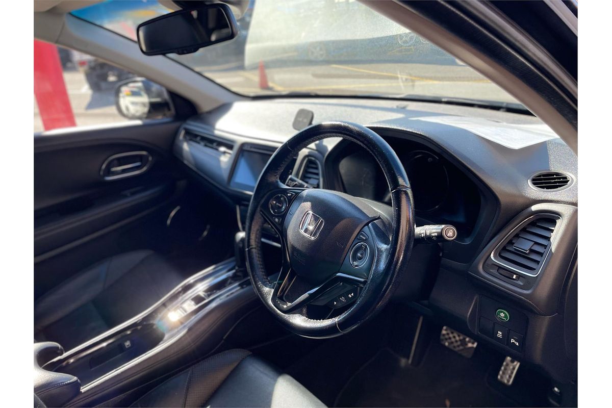 2016 Honda HR-V VTi-L