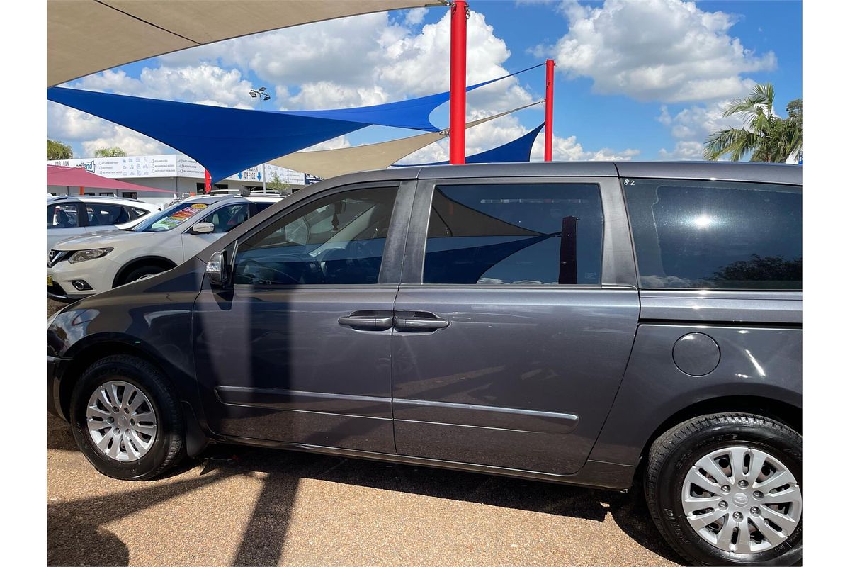 2014 Kia Grand Carnival S VQ