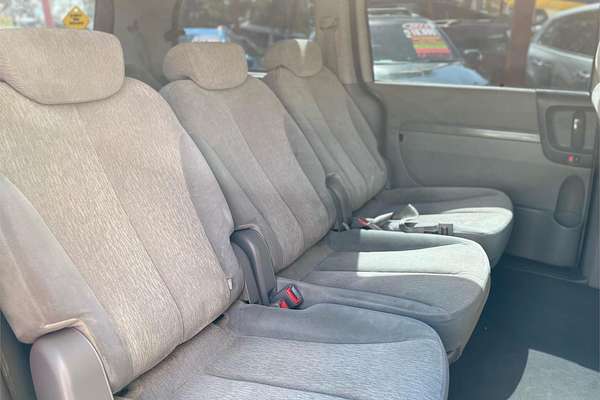 2014 Kia Grand Carnival S VQ