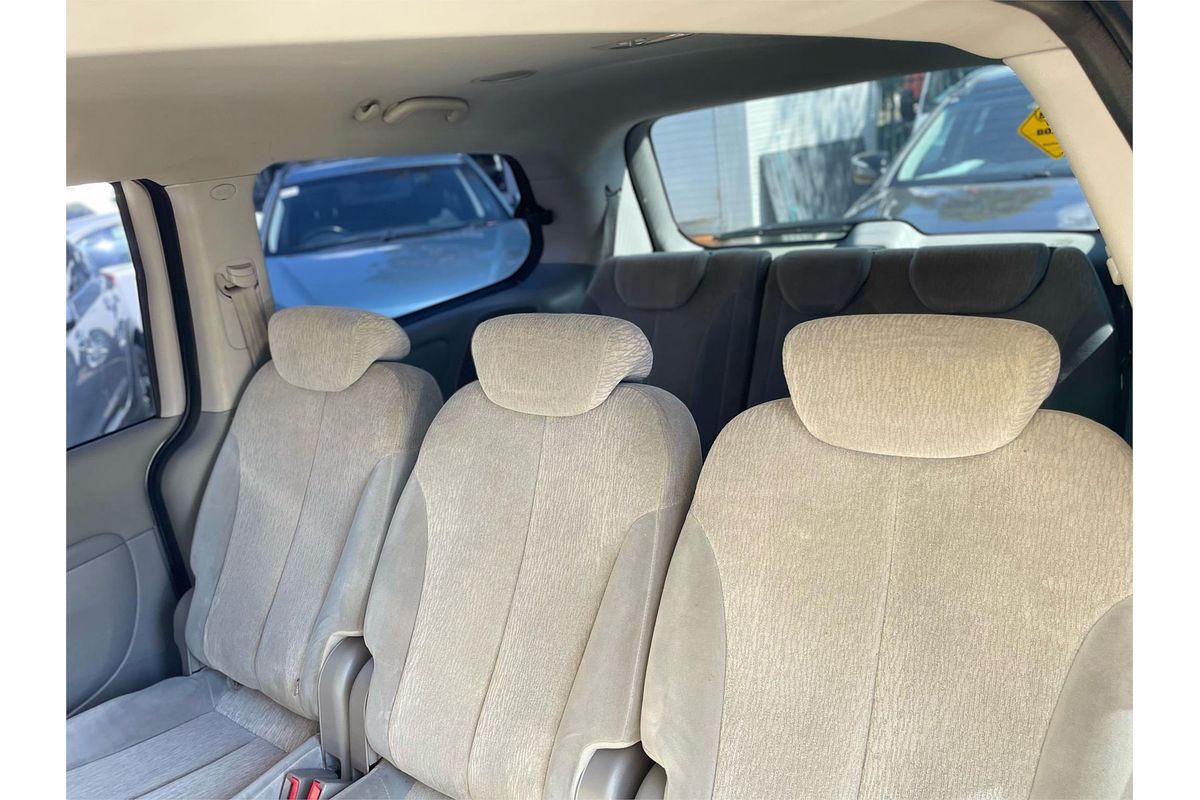 2014 Kia Grand Carnival S VQ