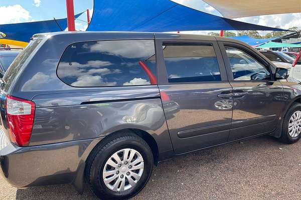 2014 Kia Grand Carnival S VQ