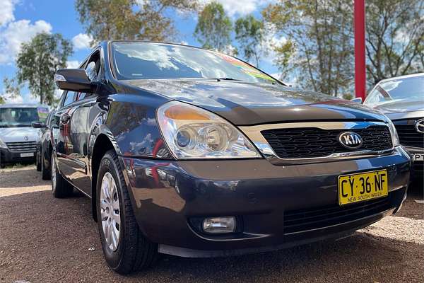2014 Kia Grand Carnival S VQ