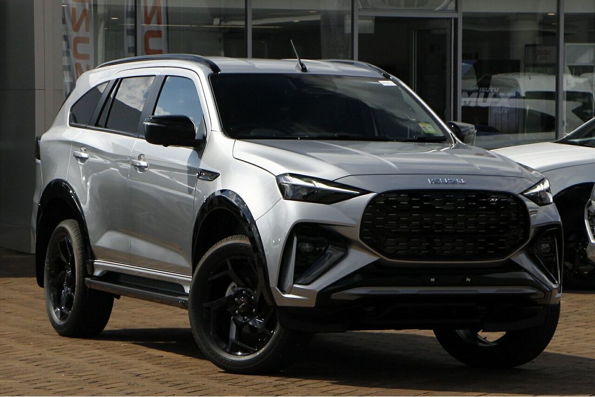2025 Isuzu MU-X X-TERRAIN