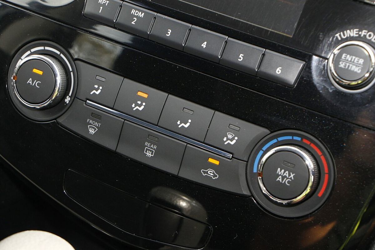2015 Nissan X-TRAIL ST T32