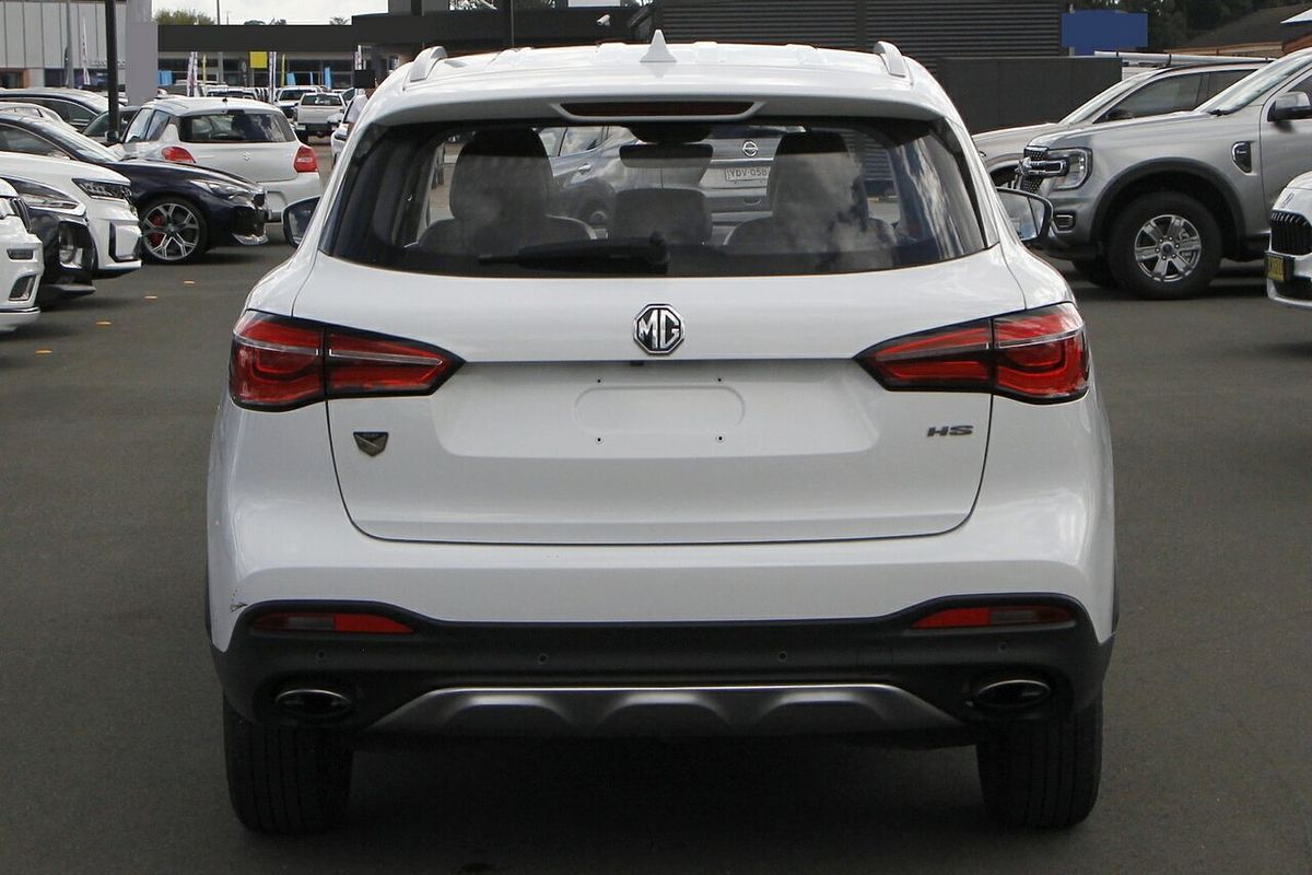 2022 MG HS Vibe SAS23