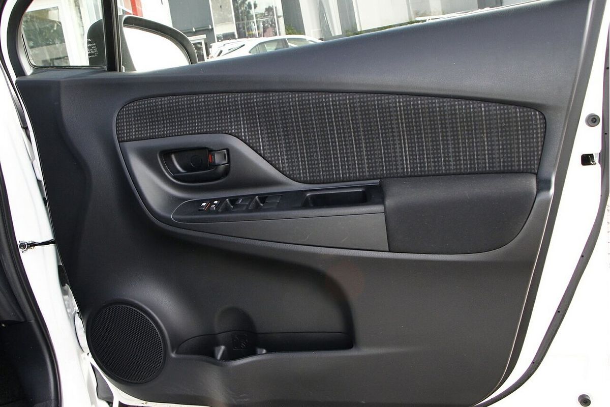 2020 Toyota Yaris Ascent Sport MXPA10R