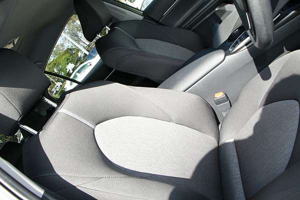 2022 Toyota Camry Ascent AXVH70R