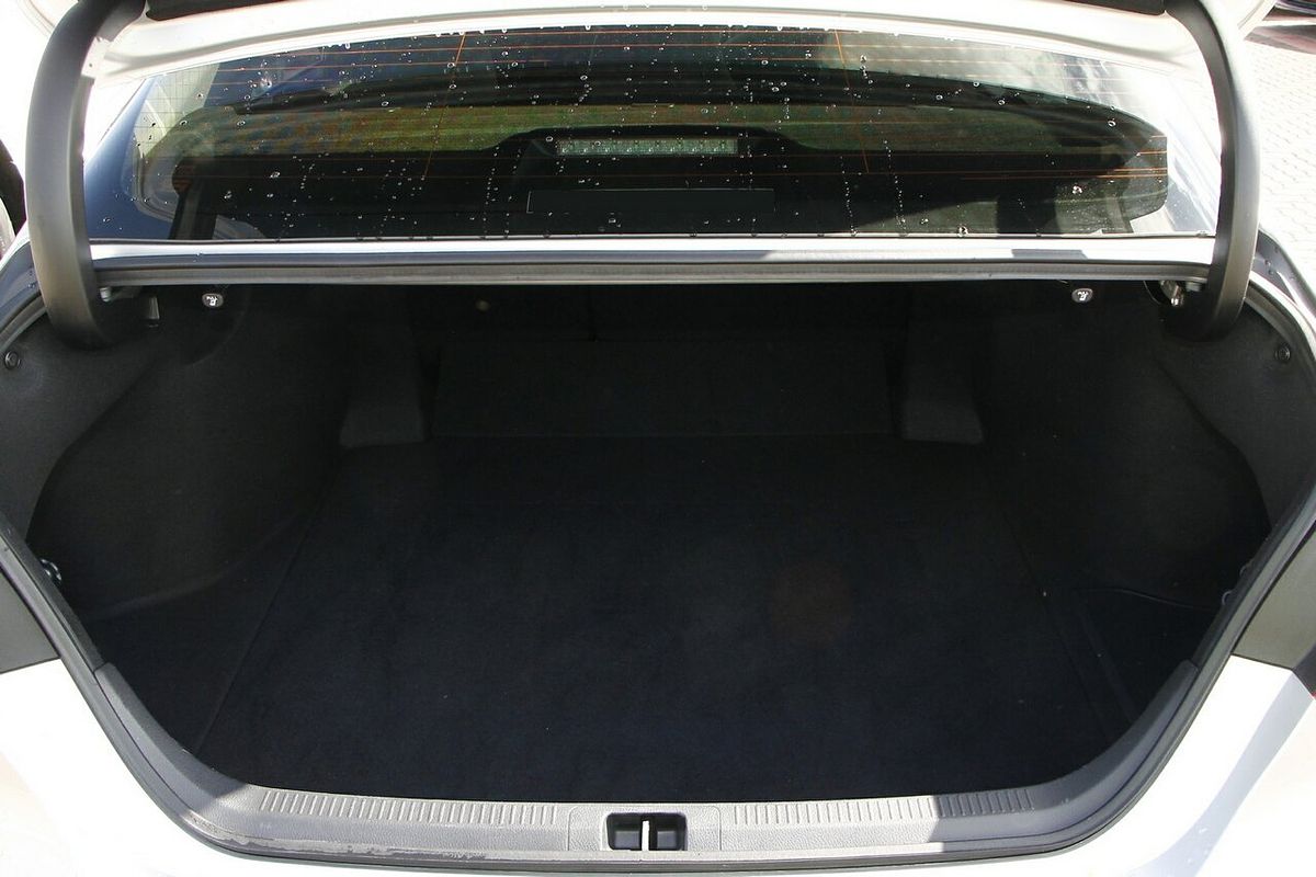 2022 Toyota Camry Ascent AXVH70R