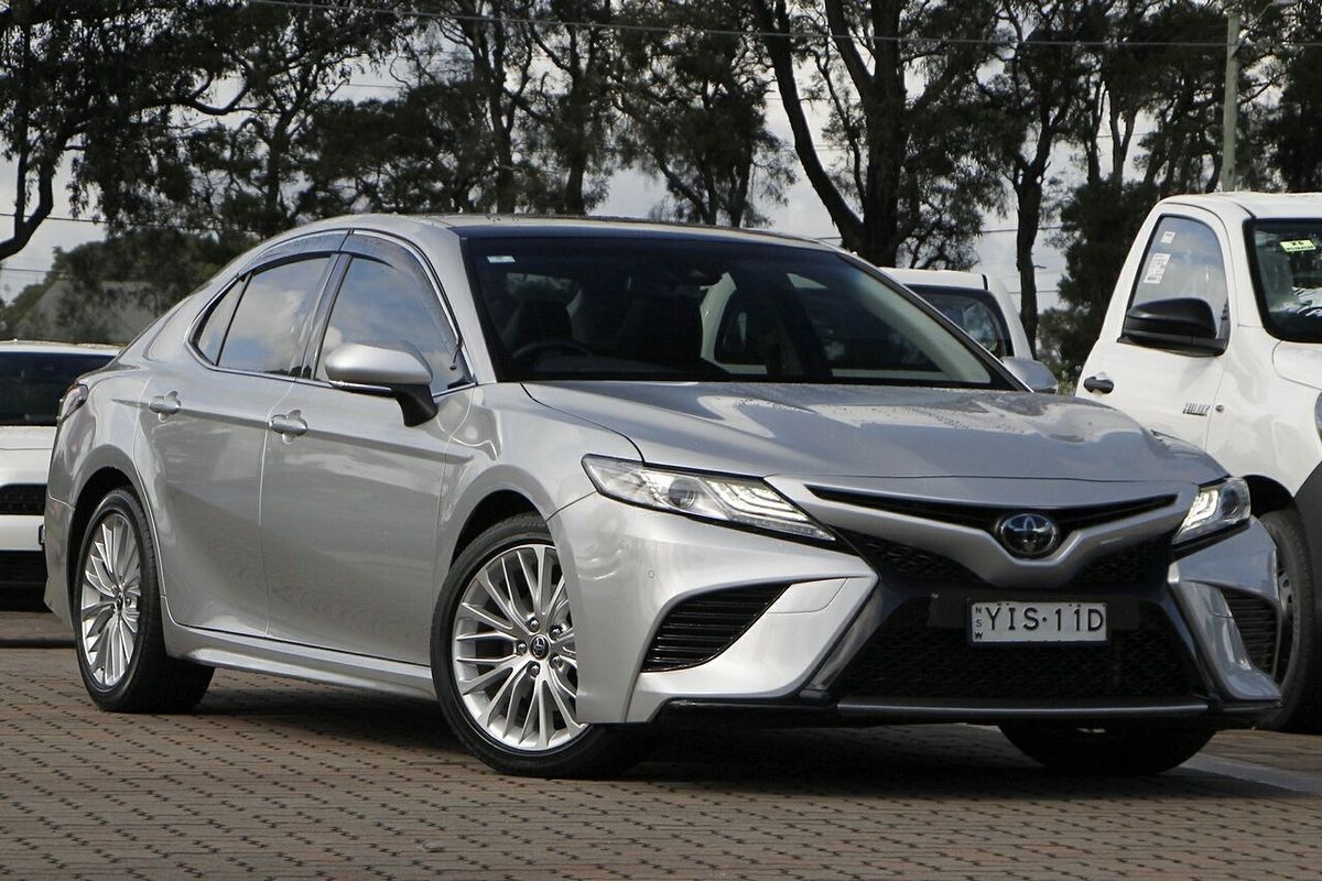 2018 Toyota Camry SL GSV70R