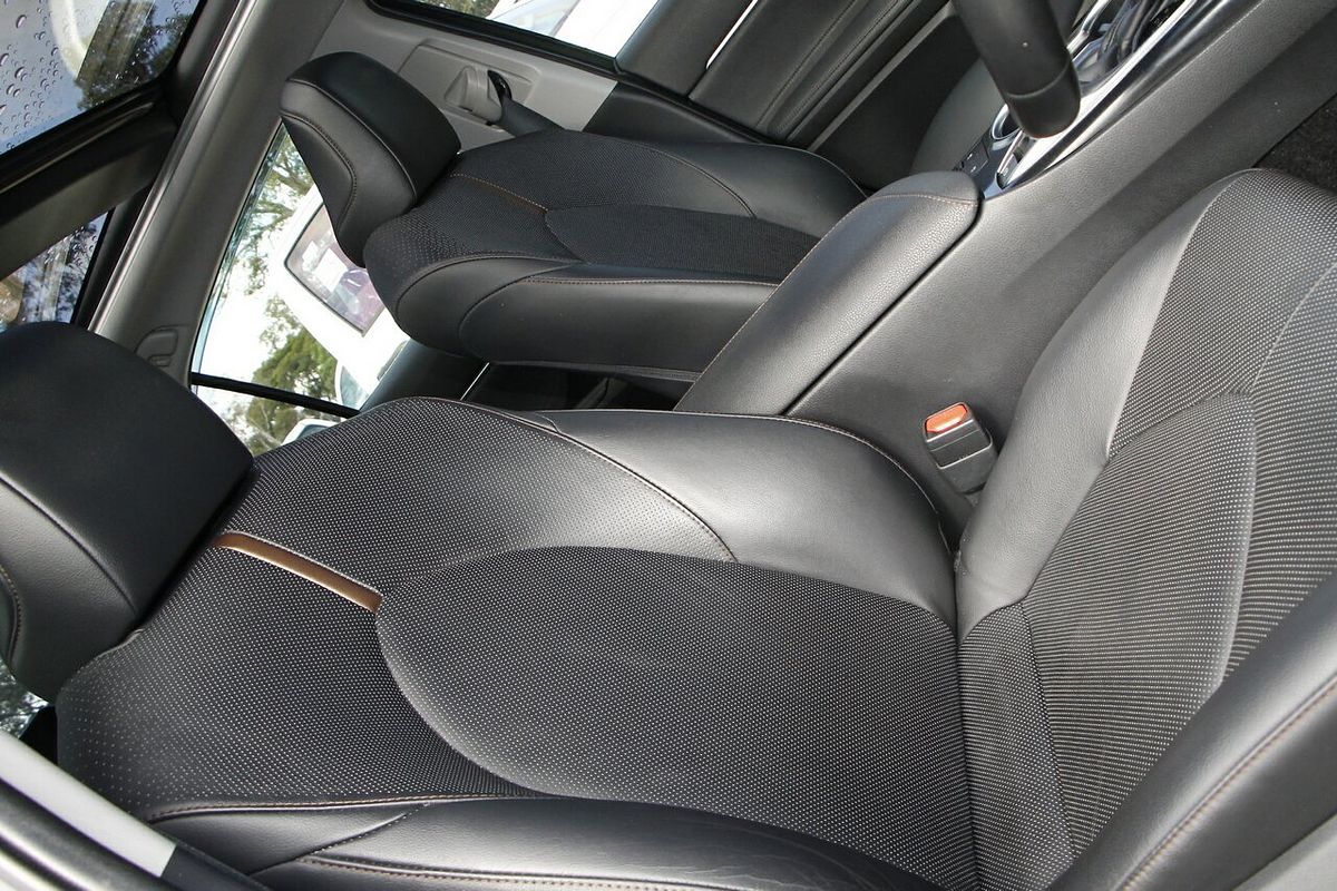 2018 Toyota Camry SL GSV70R