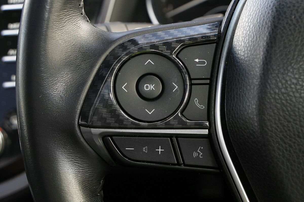 2018 Toyota Camry SL GSV70R